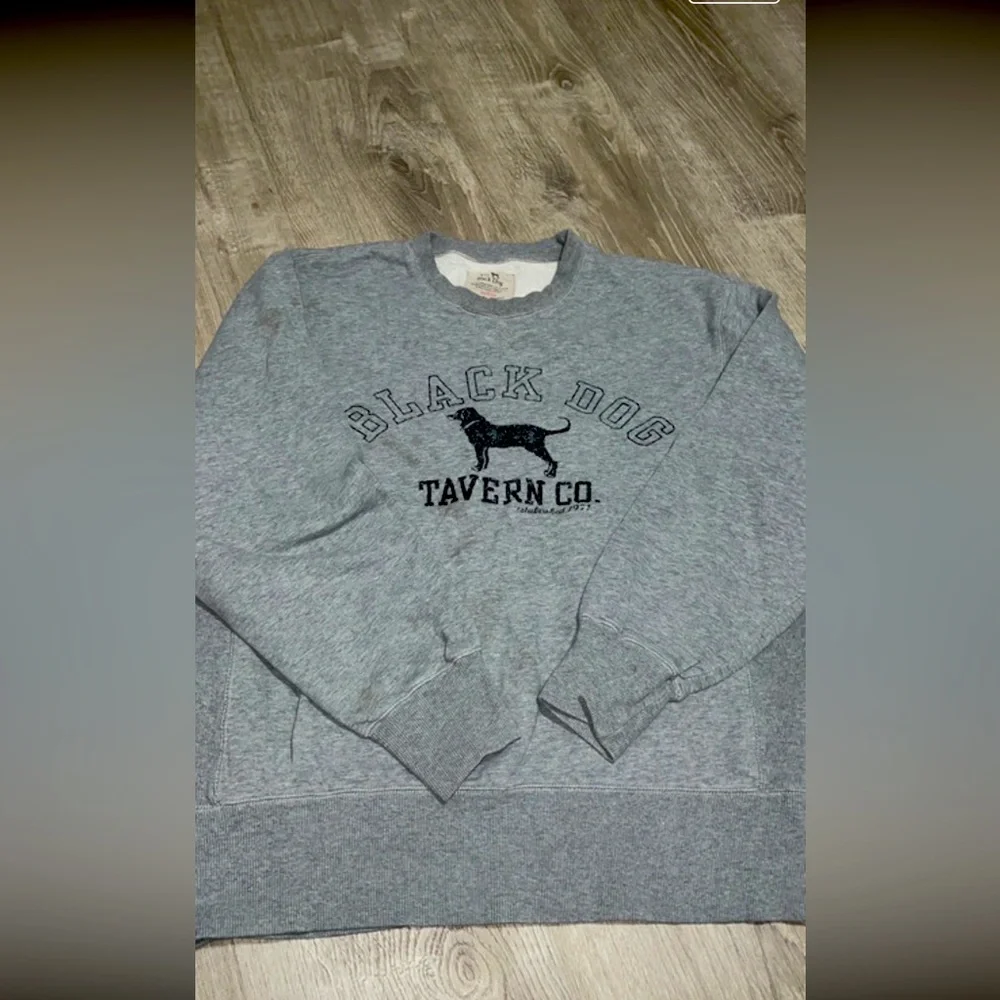 Sweater - Picture 1 of 5